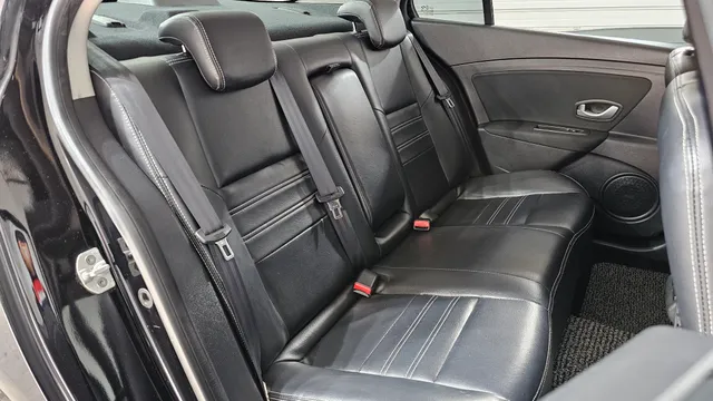 Renault SM3
