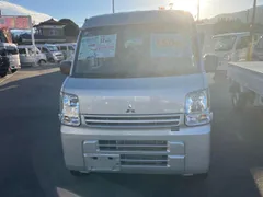 Mitsubishi Minicab Van