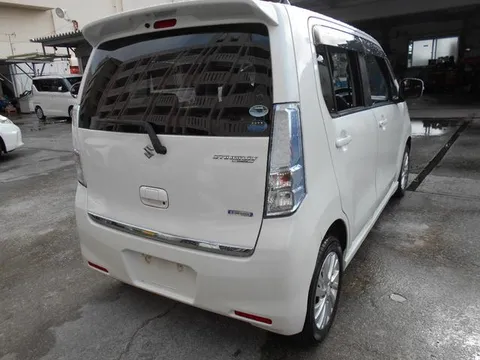 Suzuki Wagon R Stingray