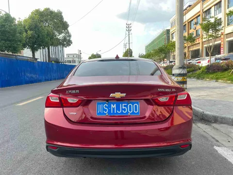Chevrolet Malibu XL