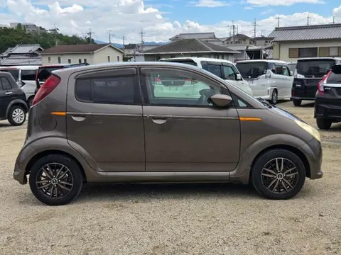 Subaru R2