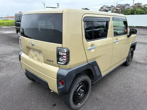 Daihatsu Taft