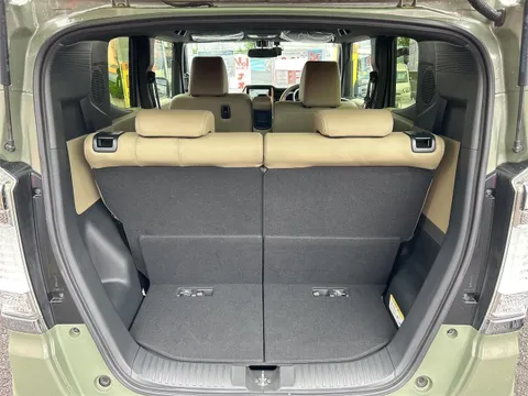 Honda N-BOX Slash