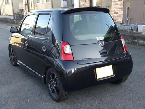 Daihatsu Esse