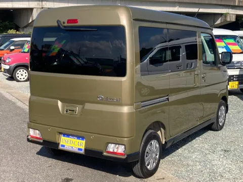 Daihatsu Atrai