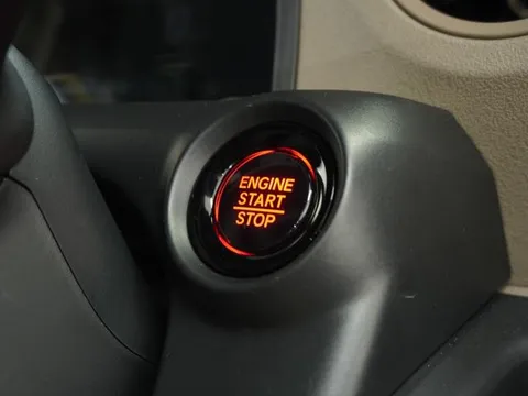 Honda N-BOX Joy