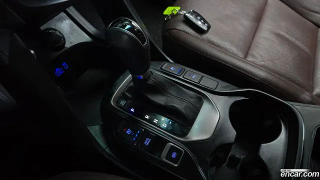 Hyundai Grand Santa Fe (Maxcruz)