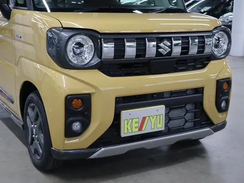 Suzuki Spacia Gear