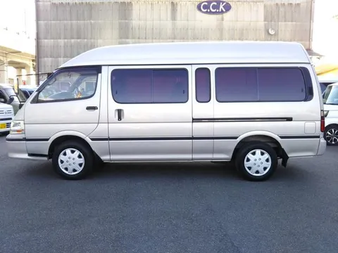 Toyota HiAce Wagon
