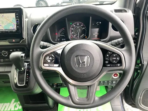 Honda N-WGN Custom
