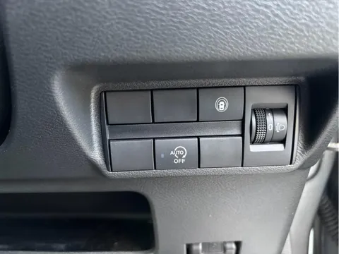 Mitsubishi eK X