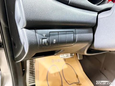 Kia Cerato (Forte)