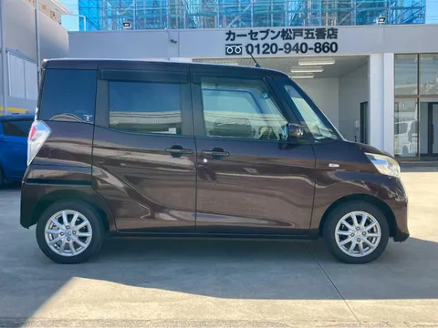 Nissan Dayz Roox
