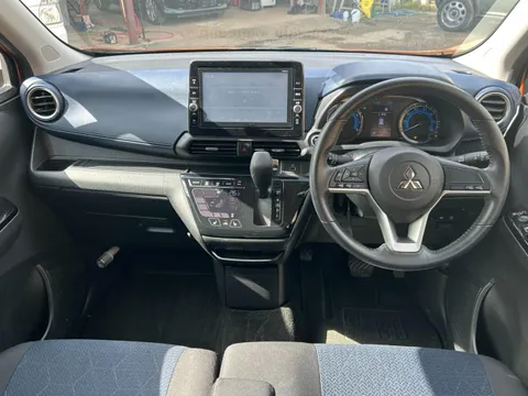 Mitsubishi eK X