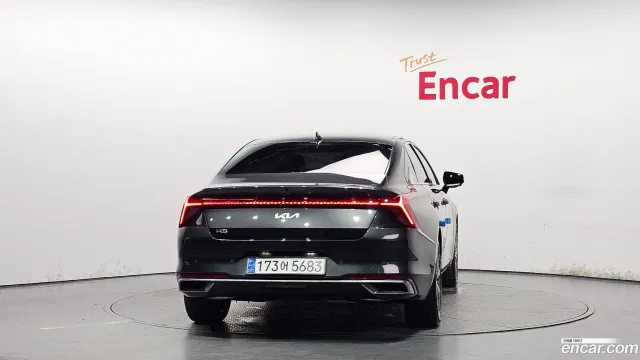 Kia K8