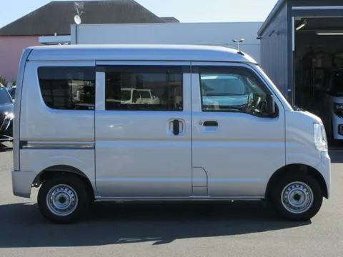 Nissan Clipper