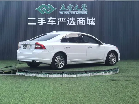 Volvo S80L