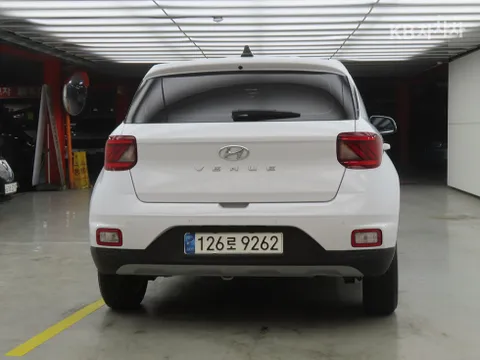 Hyundai Venue