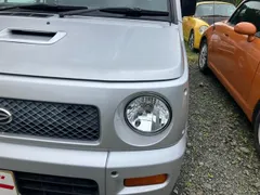 Daihatsu Naked