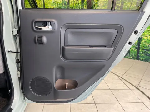 Daihatsu Mira Tocot