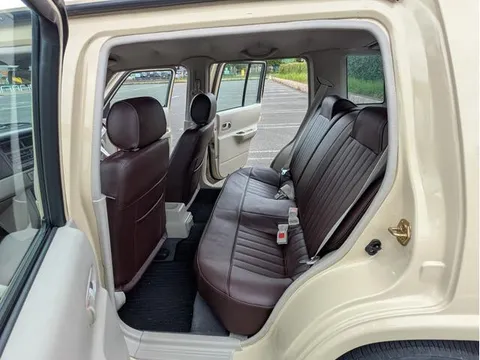 Nissan Rasheen