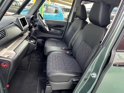 Mitsubishi Delica Mini