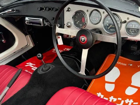 Toyota Sports 800