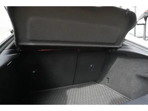 Mazda MAZDA3 Fastback