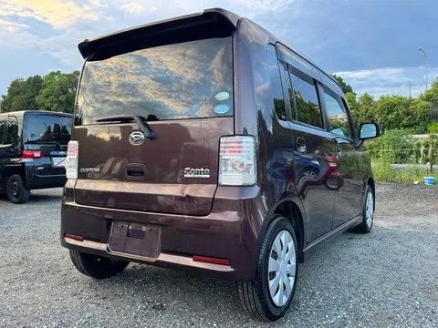 Daihatsu Move Conte