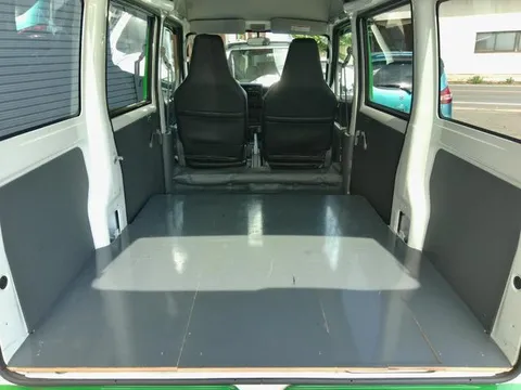 Mitsubishi Minicab Van