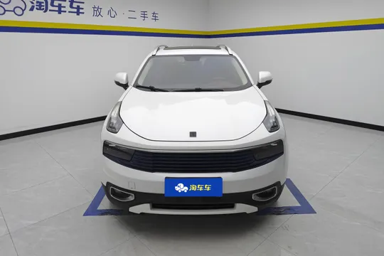 Lynk & Co 01