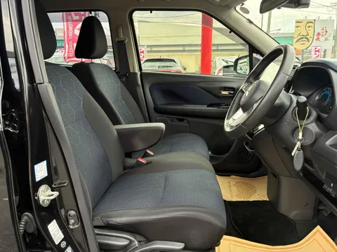 Mitsubishi eK X