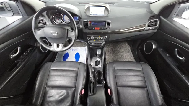 Renault SM3
