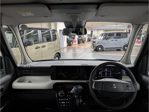 Mitsubishi Delica Mini