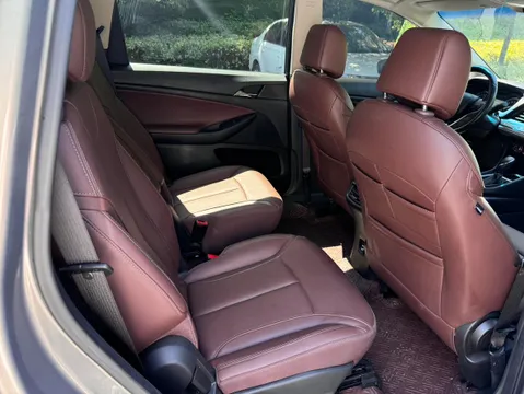 Buick GL6