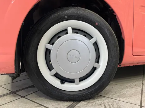 Daihatsu Mira Tocot