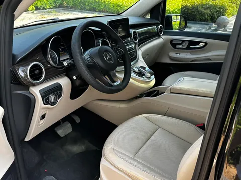 Mercedes-Benz V-Class