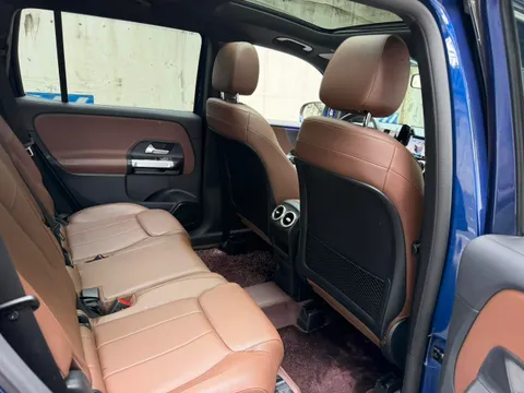 Mercedes-Benz Mercedes-Benz GLB