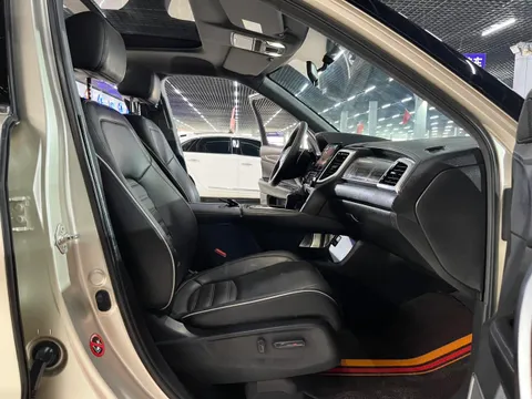 Honda UR-V