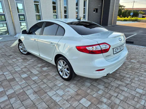 Renault SM3