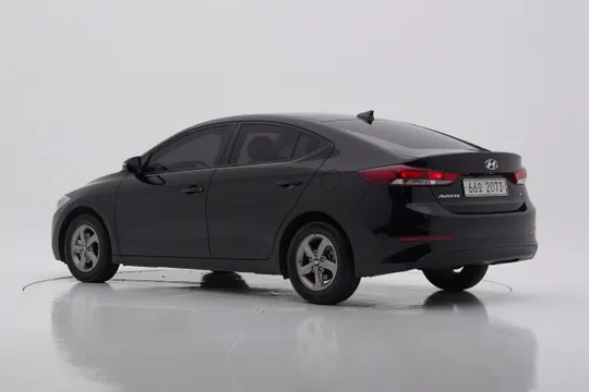 Hyundai Elantra (Avante)