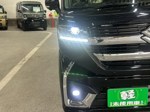 Suzuki Spacia Custom