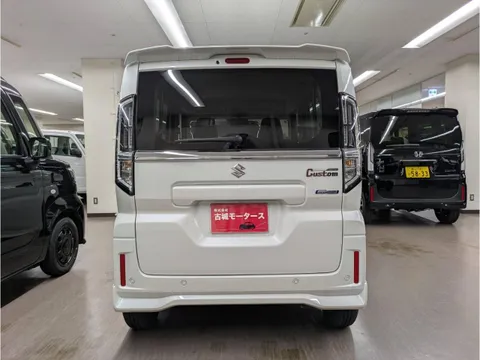 Suzuki Spacia Custom