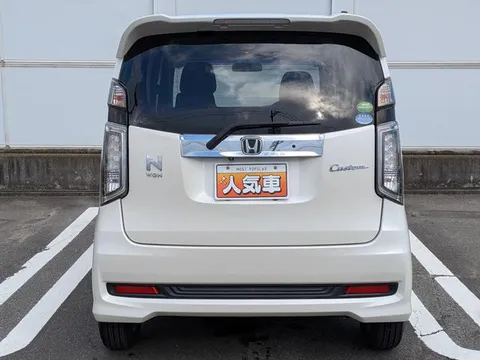 Honda N-WGN Custom