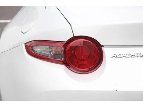 Mazda MX-5 (Roadster)