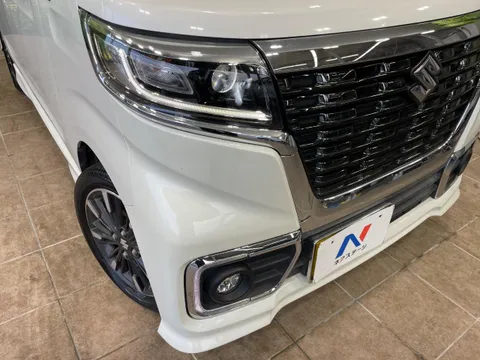 Suzuki Spacia Custom