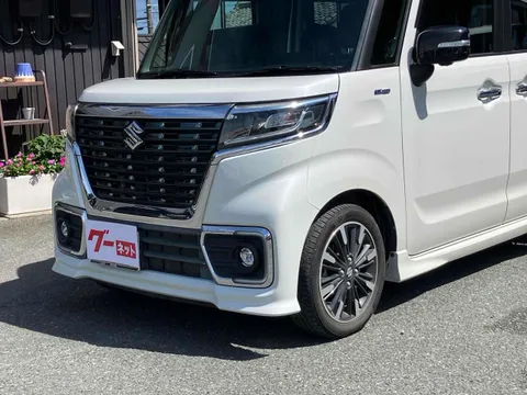 Suzuki Spacia Custom