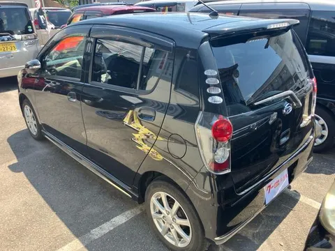 Daihatsu Mira Custom
