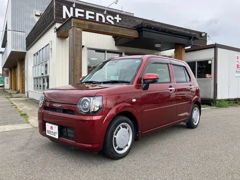 Daihatsu Mira Tocot