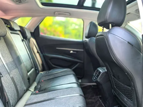 Peugeot 4008